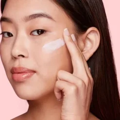 Hot Lisse Minute Base Comblante Pre-Bases E Iluminadores